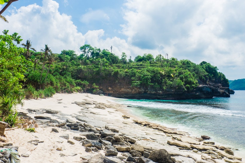  Secret  Beach  where to stay on Nusa  Ceningan  Sunshine 