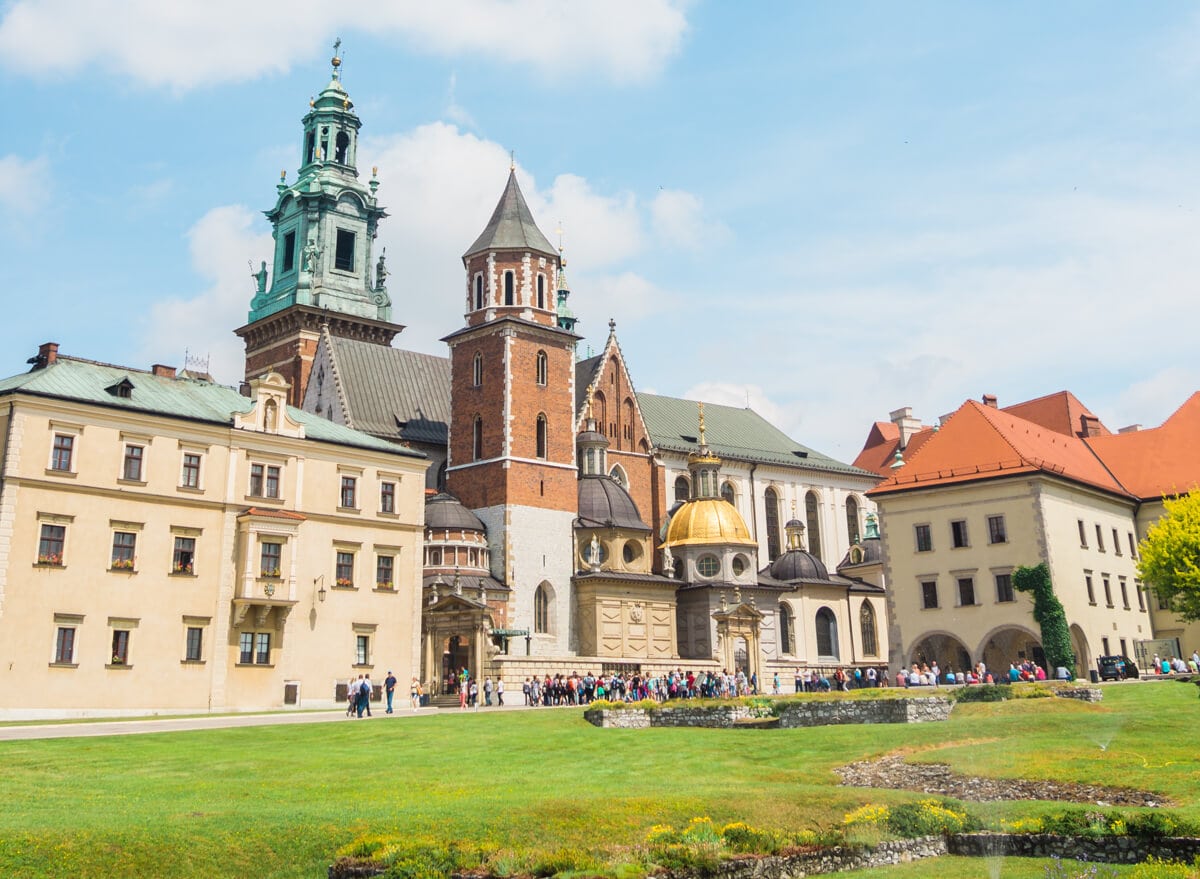 Reason-Visit-Poland-Krakow-Wawel-Cathedral | Sunshine Seeker